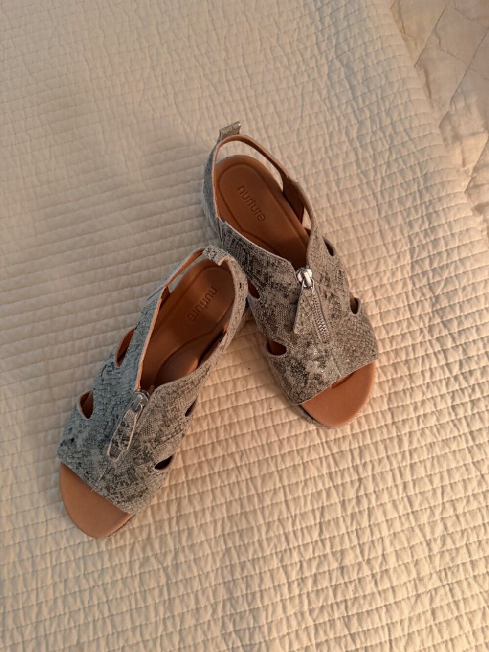 NUTURE Metallic Print Sandals